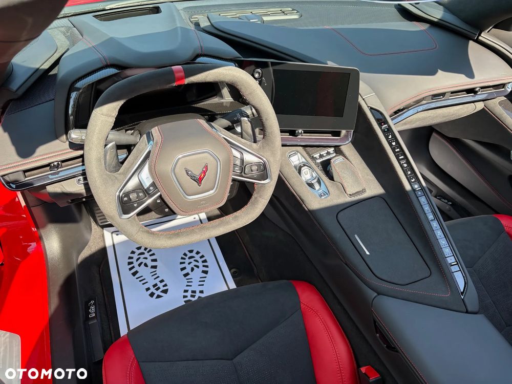 Chevrolet Corvette - 23