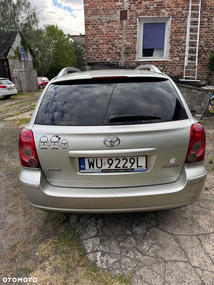 Toyota Avensis 2.0 VVT-i Sol plus - 5