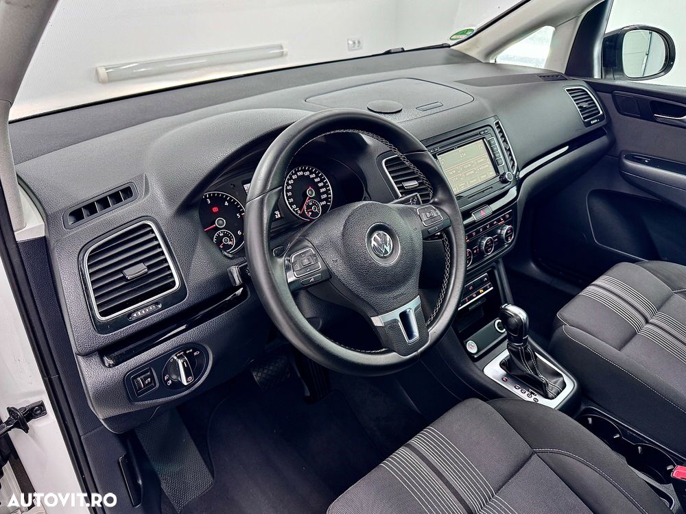 Volkswagen Sharan 2.0 TDI DSG Blue Motion Match - 20