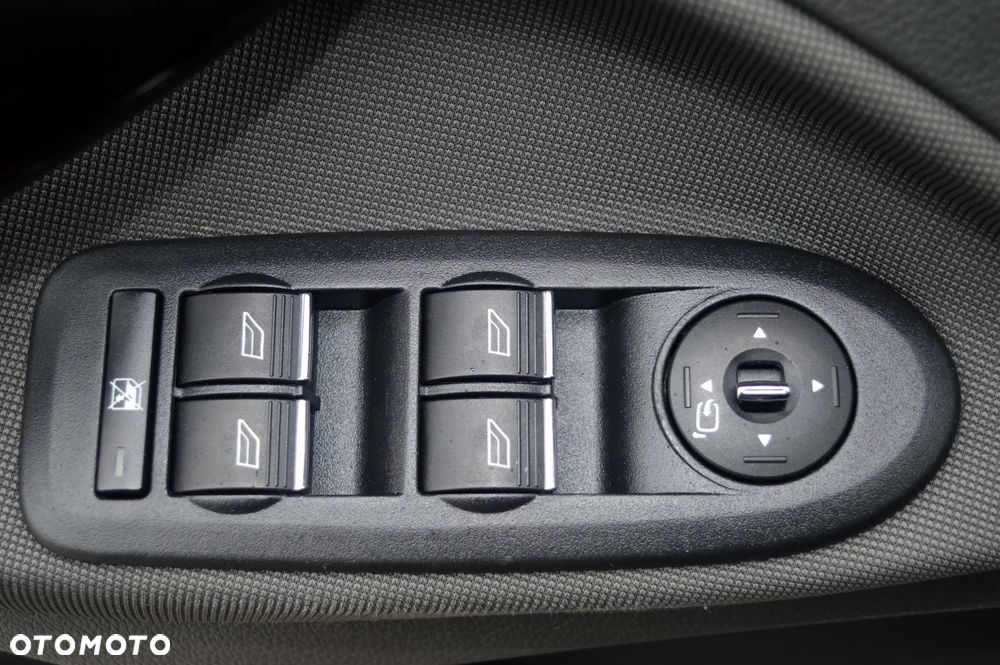 Ford Kuga 2.0 TDCi Titanium S - 26