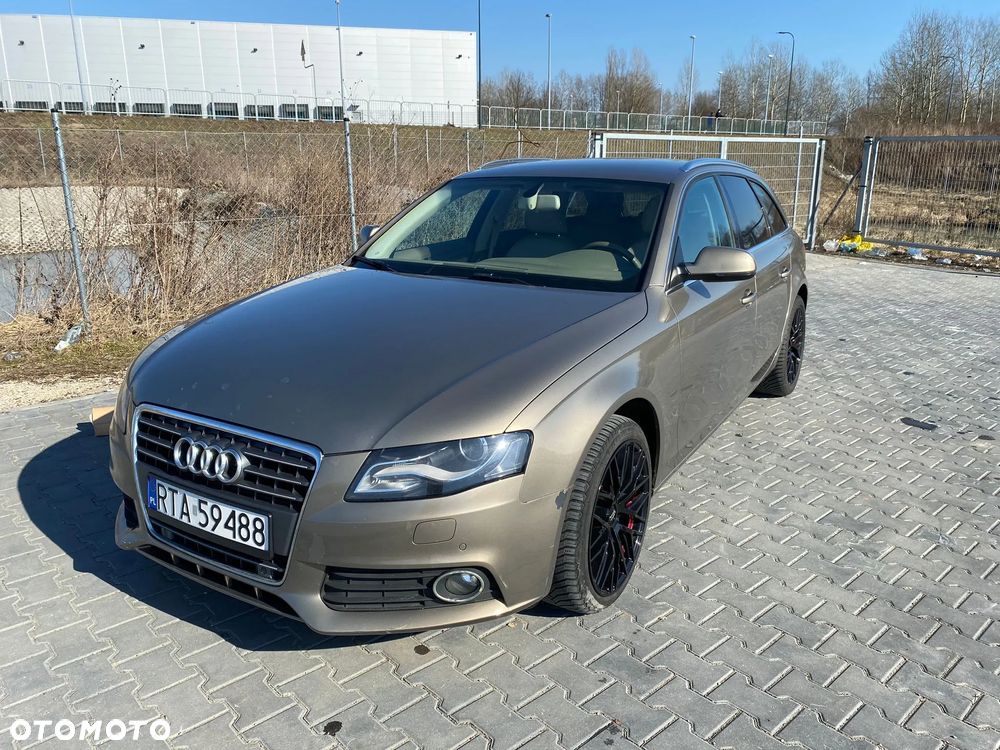 Audi A4 Avant 2.0 TDI DPF Ambition - 9