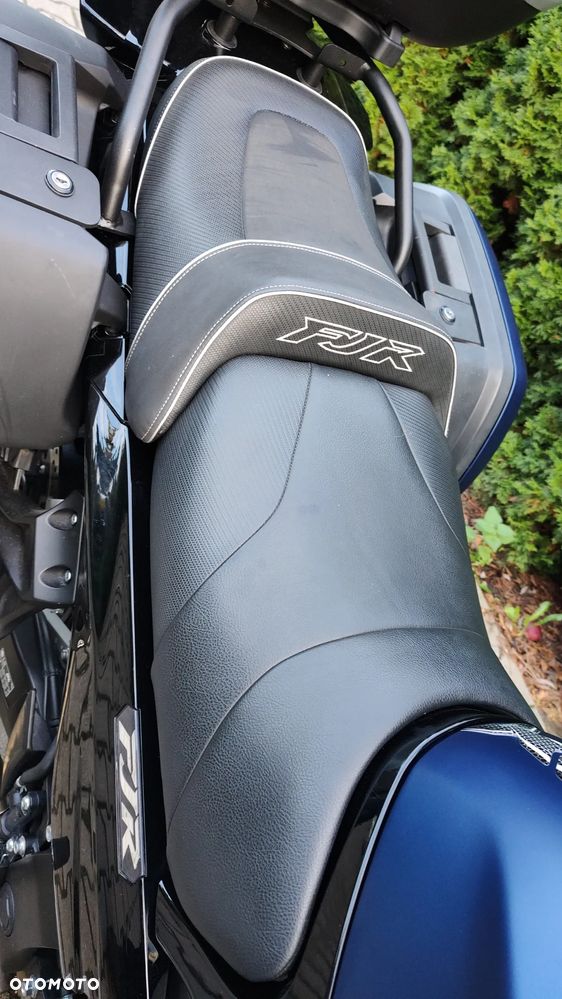 Yamaha FJR - 15