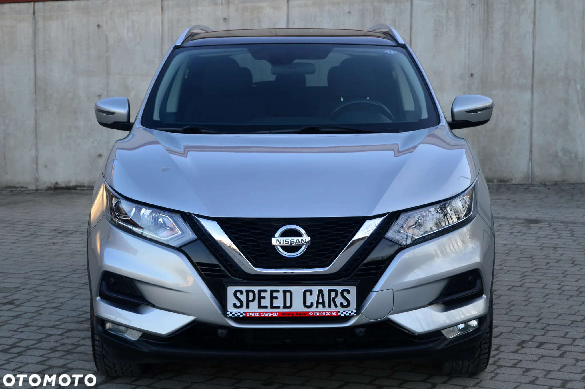 Nissan Qashqai - 2