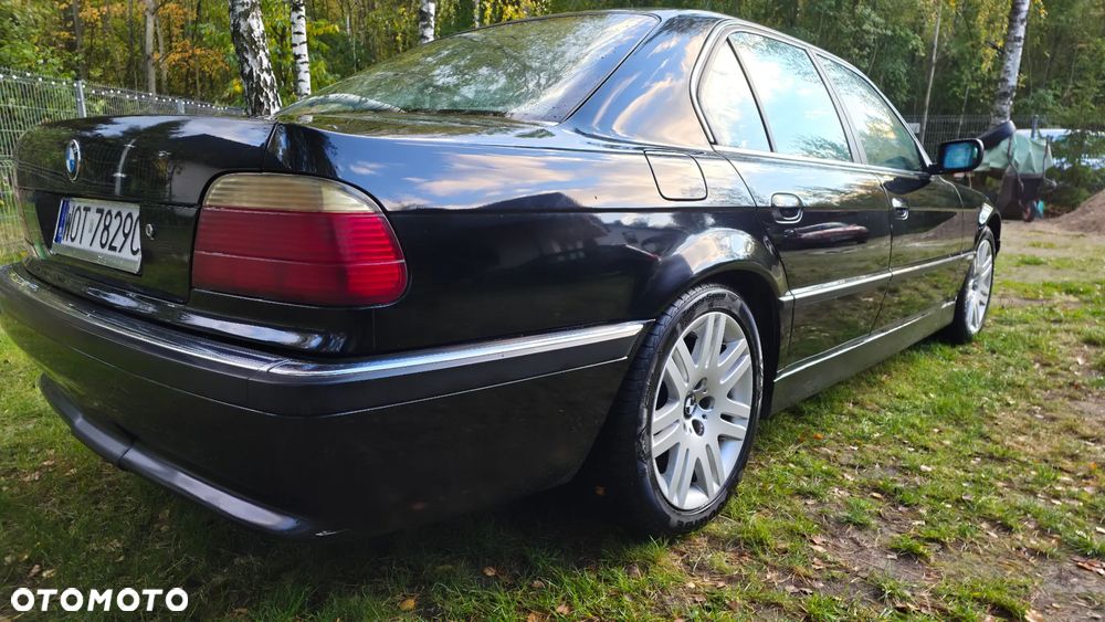 BMW Seria 7 - 3