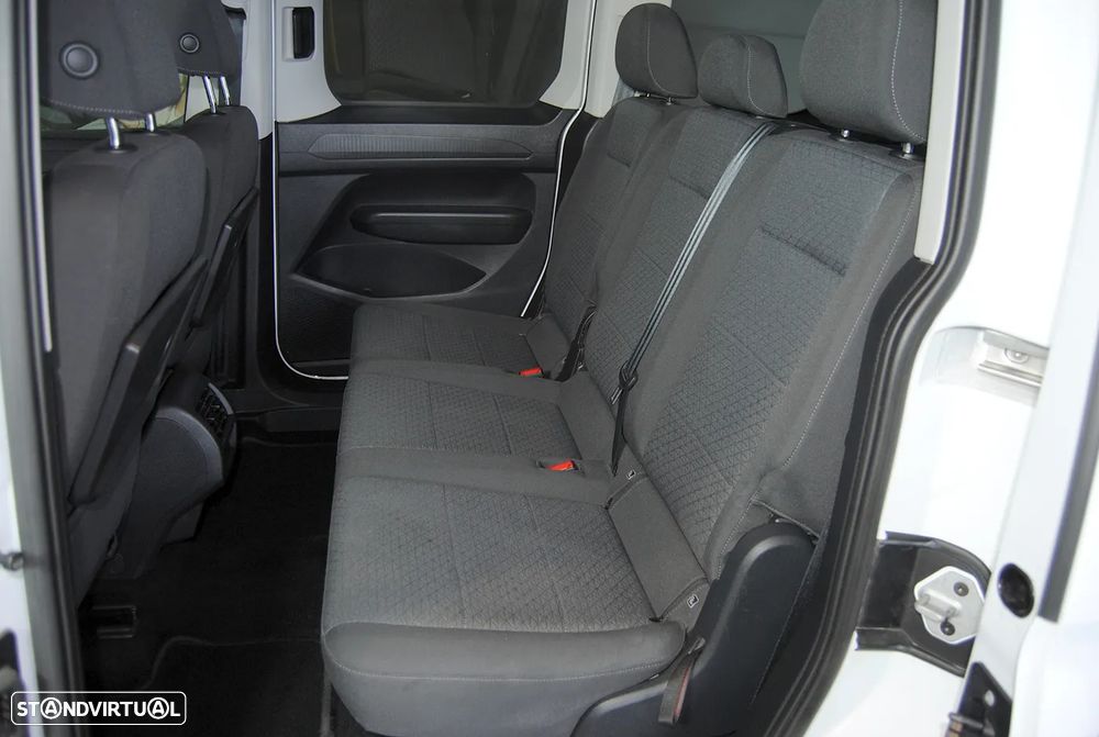 Ford Tourneo Connect 2.0 TDCi Titanium - 19