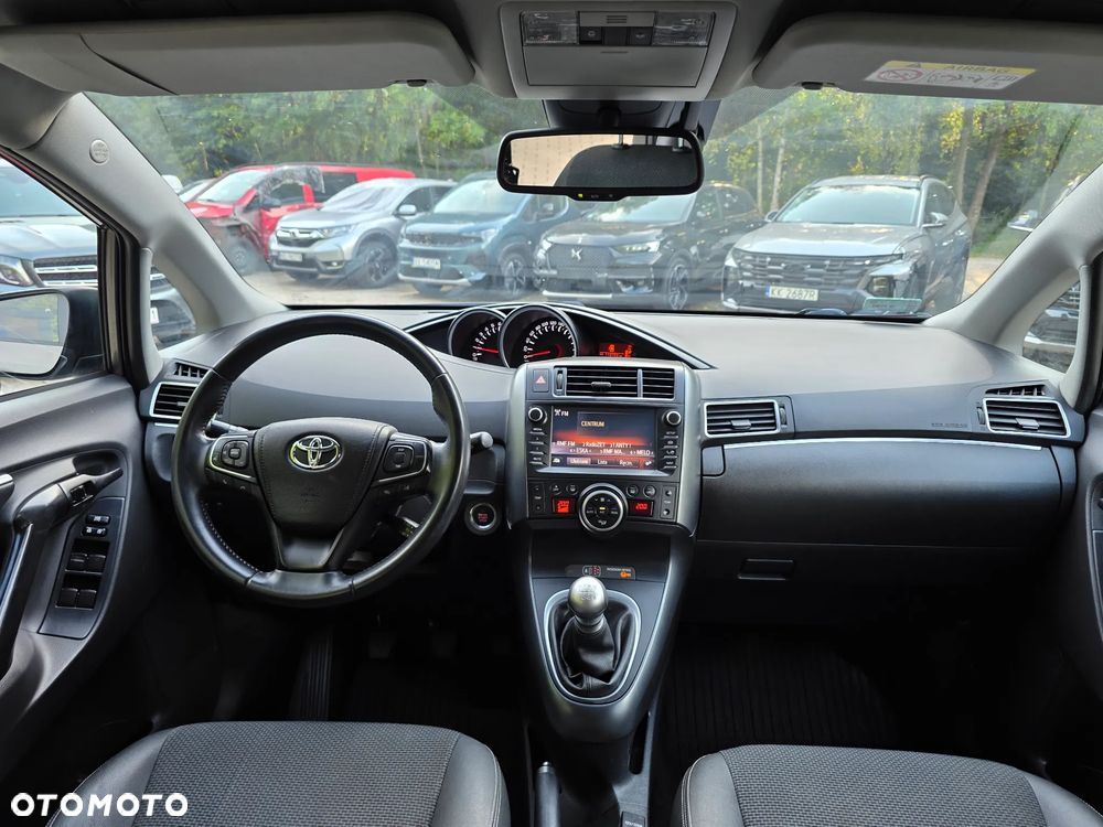 Toyota Verso 1.8 Premium 7os - 22