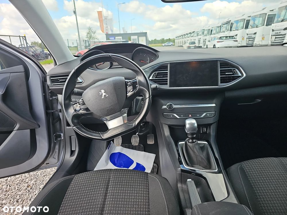 Peugeot 308 1.5 BlueHDi Active S&S - 11