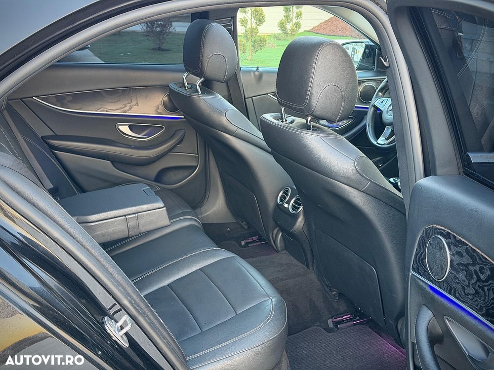 Mercedes-Benz E 220 d 4MATIC 9G-TRONIC Avantgarde - 24