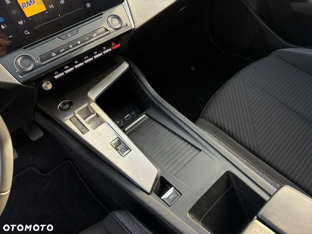 Peugeot 308 - 21