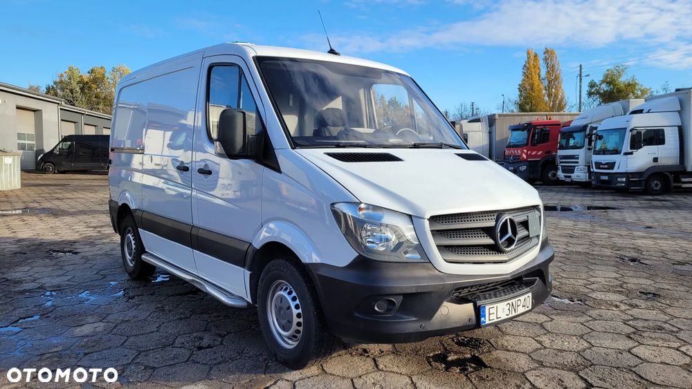 Mercedes-Benz Sprinter - 5