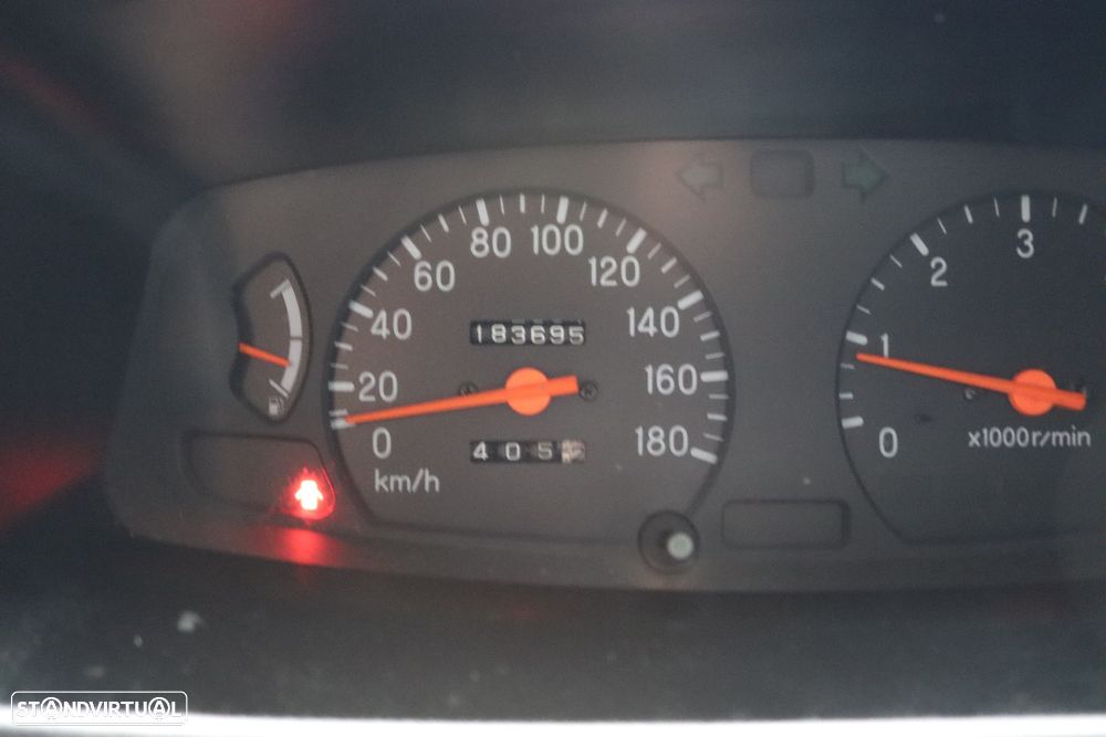 Mitsubishi L200 2.5 TD Strakar CD - 33