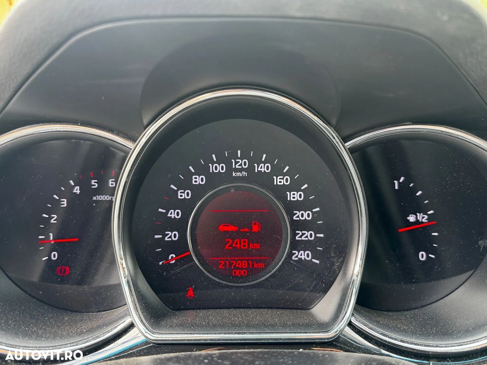 Kia Ceed 1.6 CRDi 128 Fifa World Cup Edition - 9