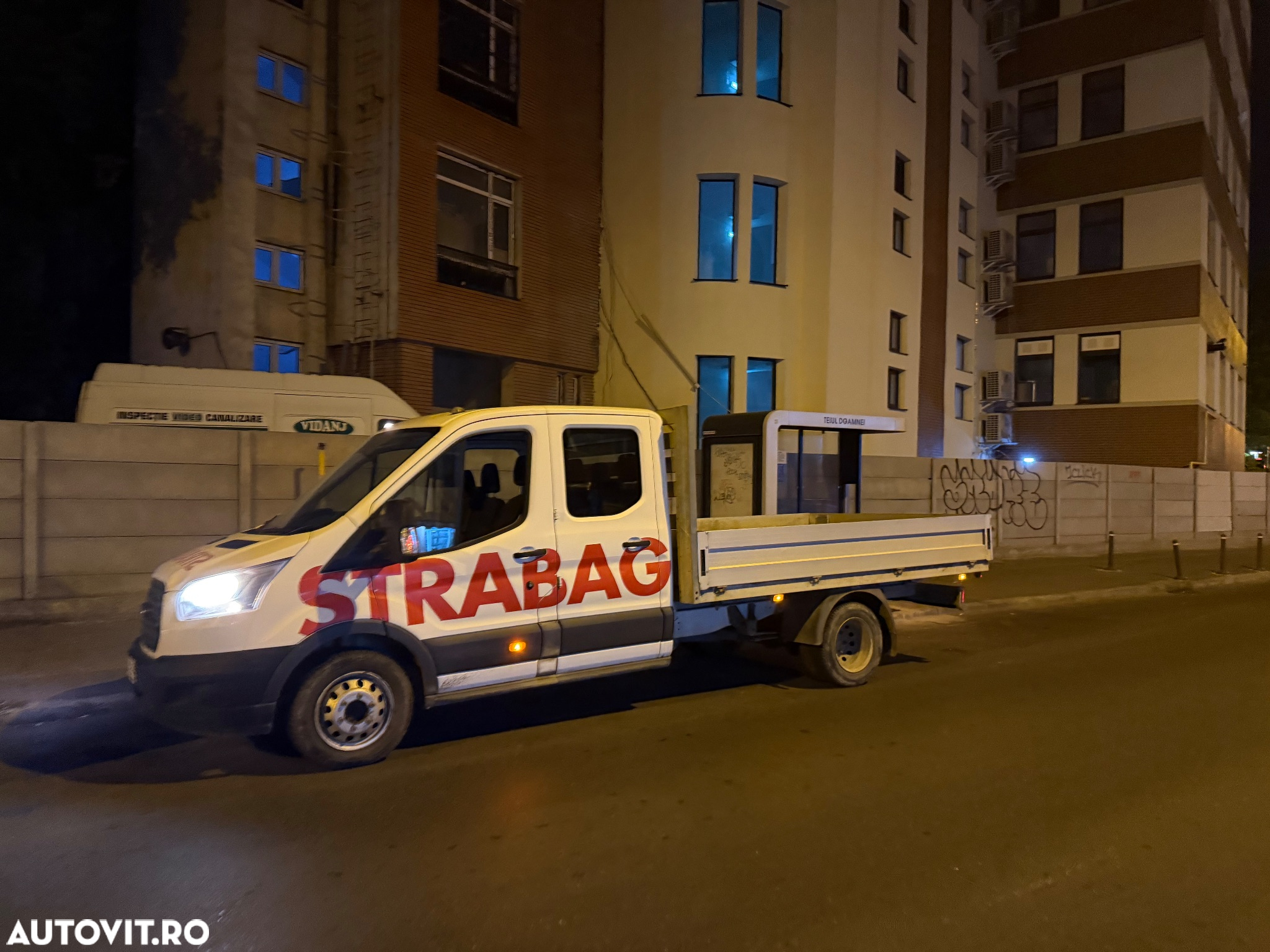 Ford Transit 2017 2.2tdi Punte Dubla 7 locuri  Bena Aluminiu TVA Camioneta Dokka 7 locuri Carosata Pick-Up Unic Proprietar de noua Reprezentanța Ford Carte Service Istoric Complet km reali Clima AC Nu Mercedes Sprinter VW crafter Boxer Peugeot - 33