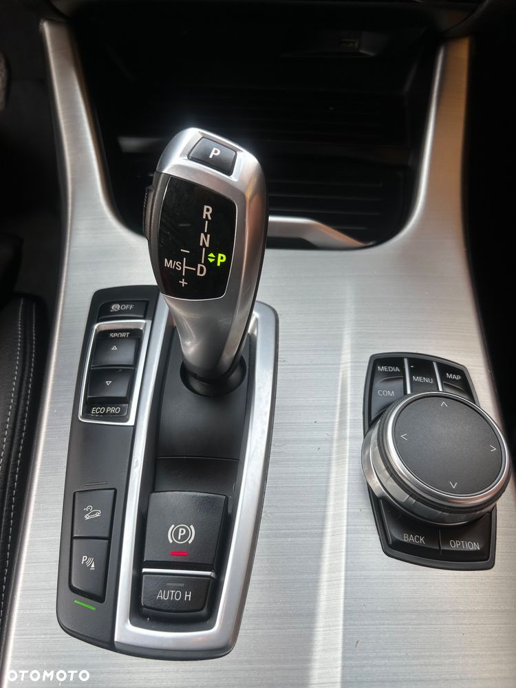 BMW X3 xDrive20d - 11