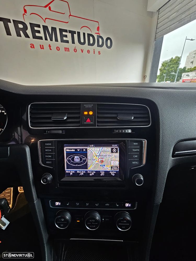 VW Golf GTI Performance BlueMotion - 18