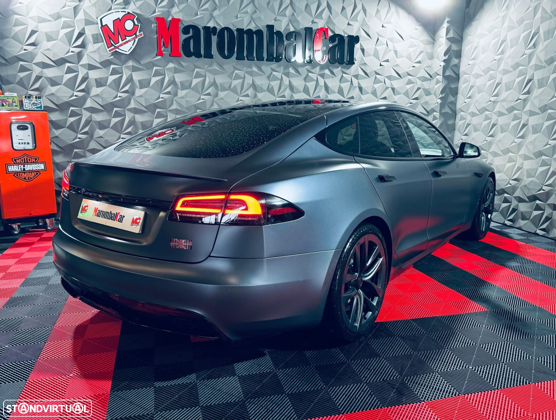 Tesla Model S Plaid AWD - 14