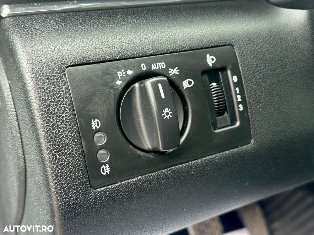 Mercedes-Benz B 180 - 13
