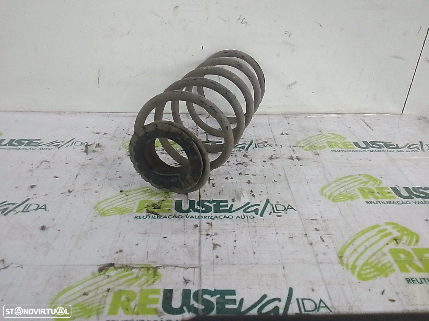 Mola Suspenção Tr Dta Opel Corsa D (S07) - 2