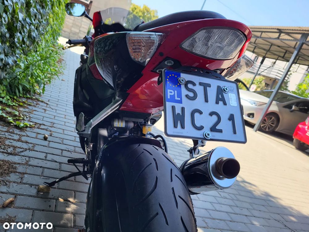 Suzuki GSX-R - 18