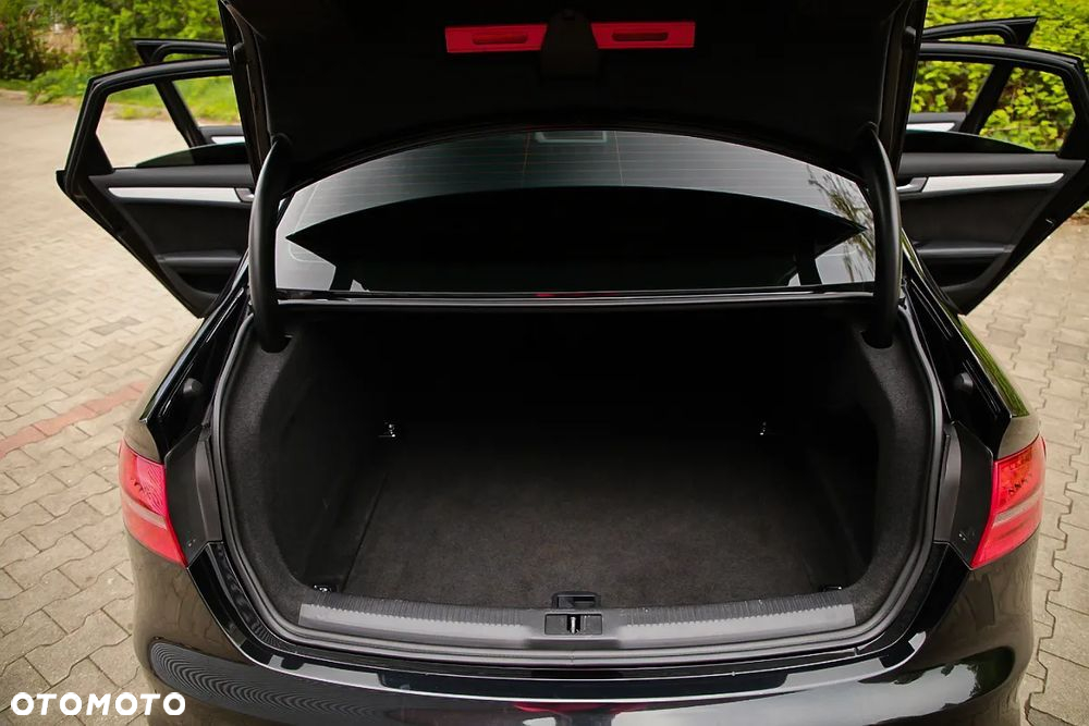 Audi A4 1.8 TFSI quattro S line Sportpaket - 16