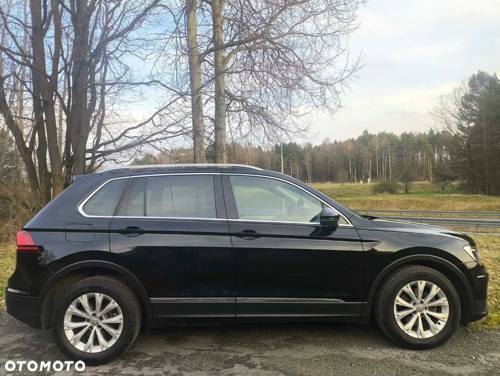 Volkswagen Tiguan - 5