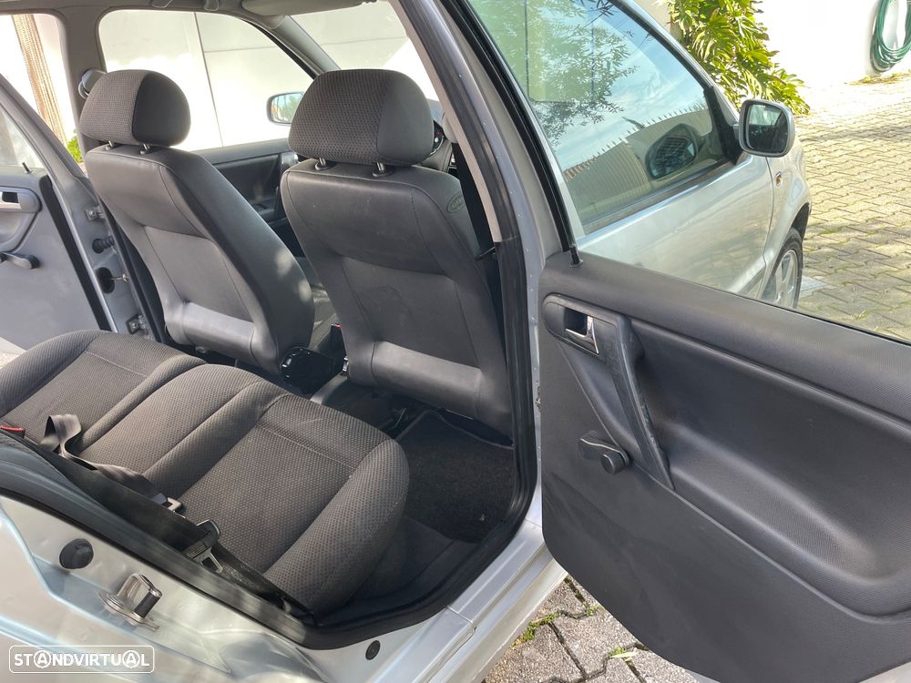 VW Polo 1.0 Conceptline - 19