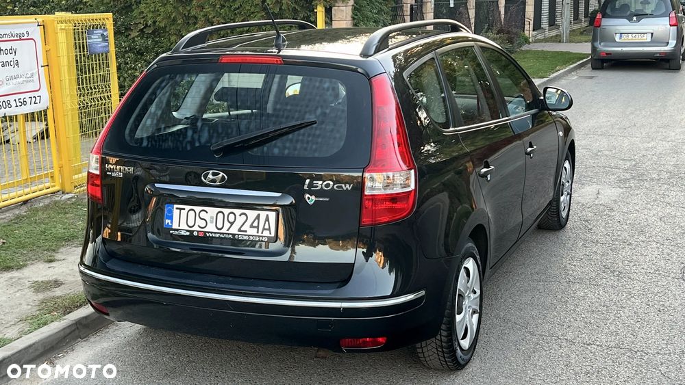 Hyundai i30 i30cw 1.4 blue Comfort - 17