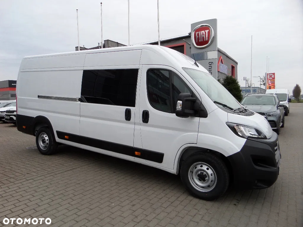 Fiat Nowy Model Ducato L4H2 140KM Furgon brygadówka 7 osobowy seria 2 - 3