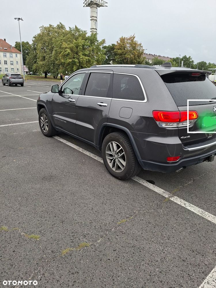 Jeep Grand Cherokee - 2