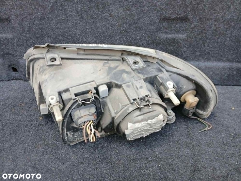 Audi A4 B5 Lift Lampa przednia lewa, prawa - 7