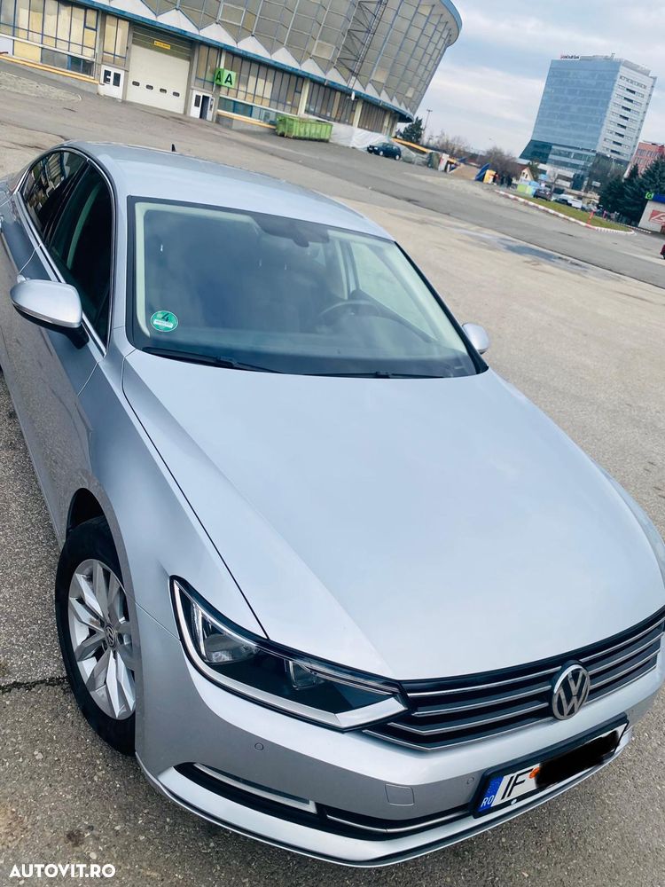 Volkswagen Passat - 2