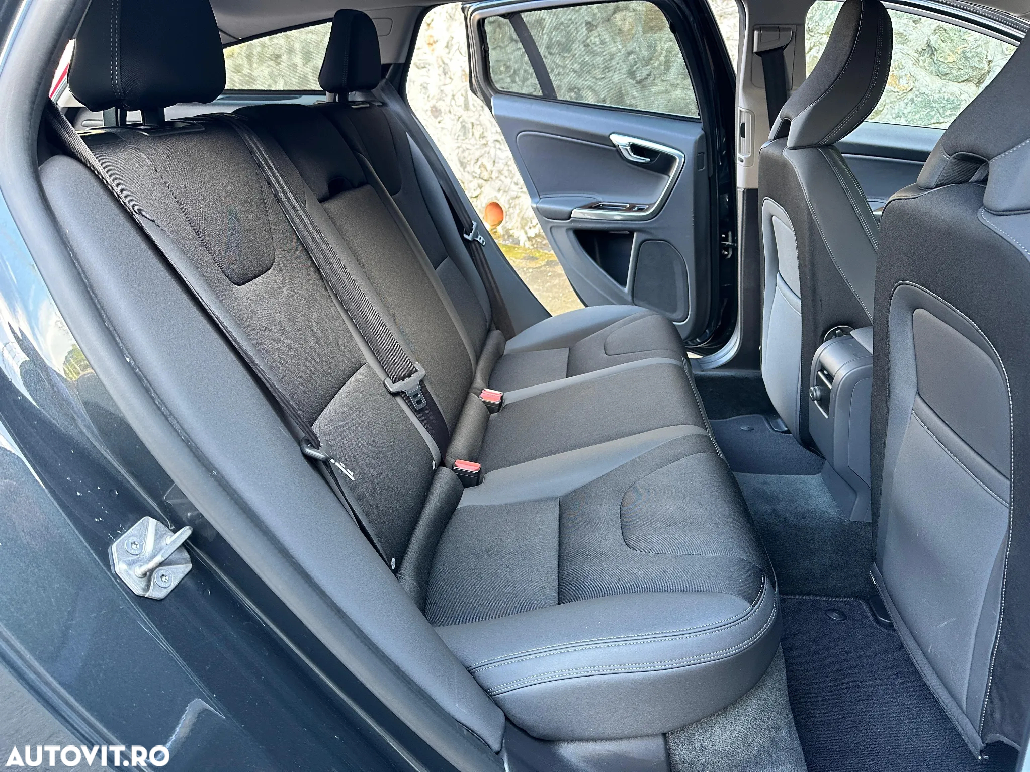 Volvo V60 D2 Geartronic Powershift Momentum - 15