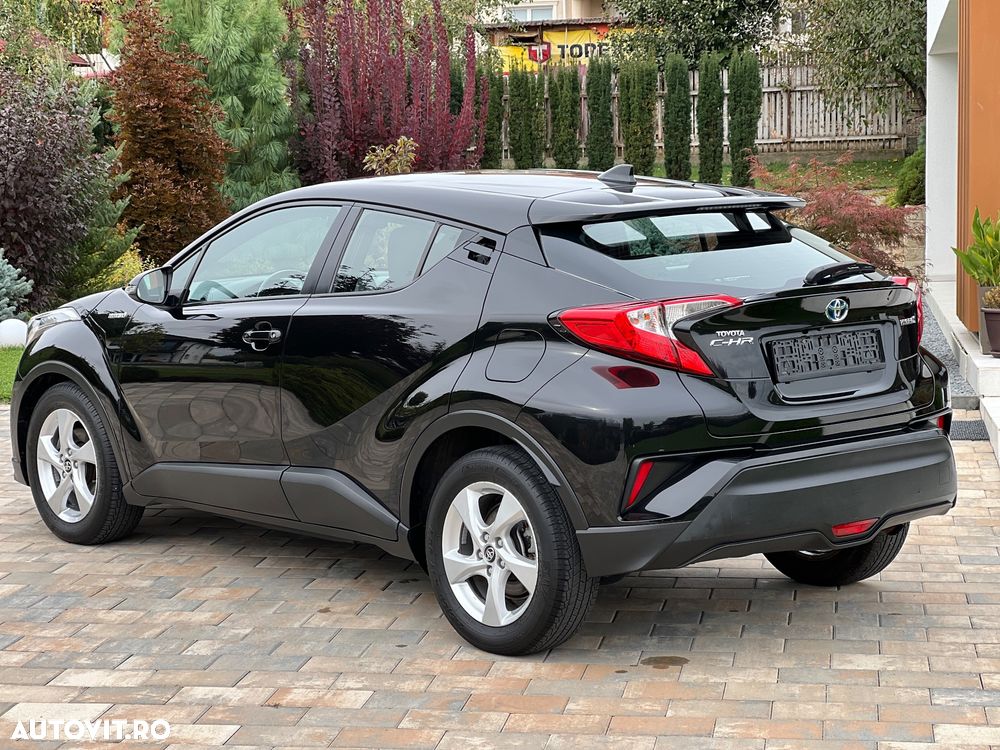Toyota C-HR 1.8 HSD 122 CP 4x2 CVT Style - 23
