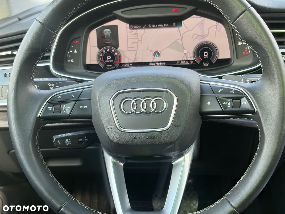 Audi Q8 55 TFSI quattro tiptronic competition plus - 17