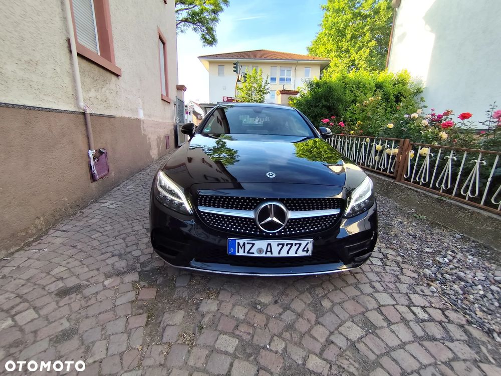 Mercedes-Benz Klasa C 180 AMG Line - 2