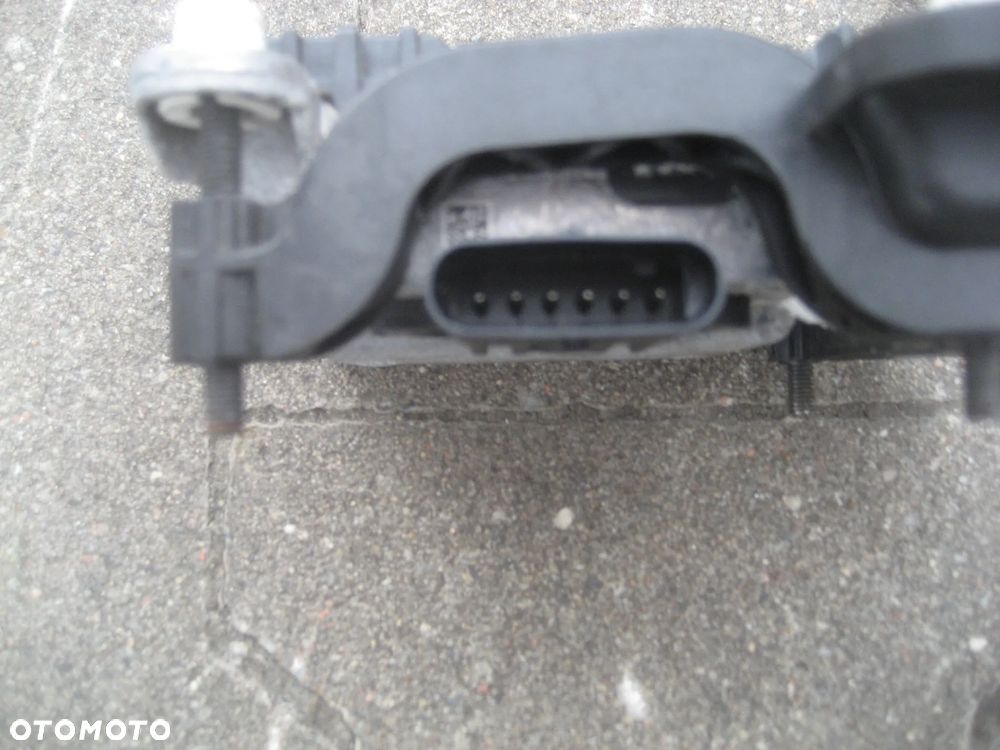 Opel Grandland LIFT radar mocowanie przód  distronic 9852539080 - 5
