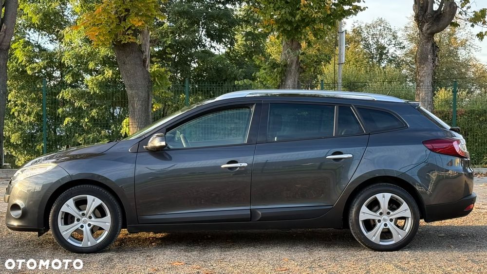 Renault Megane TCe 130 Expression - 32