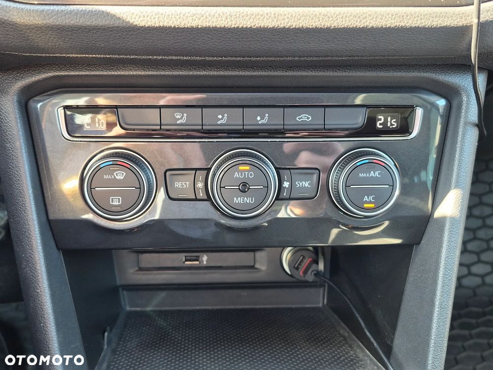 Volkswagen Tiguan 1.5 TSI EVO Comfortline - 26