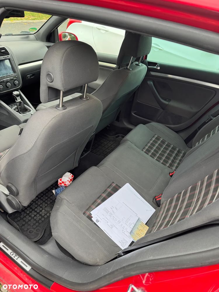 Volkswagen Golf 2.0 GTI - 9