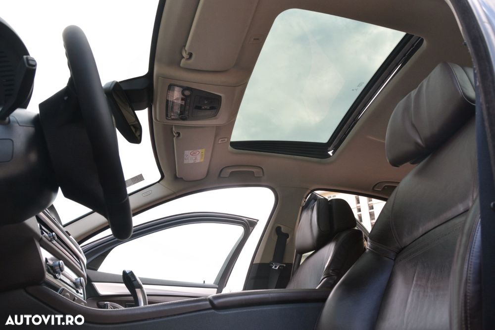 BMW Seria 5 520d Aut. Luxury Line - 20