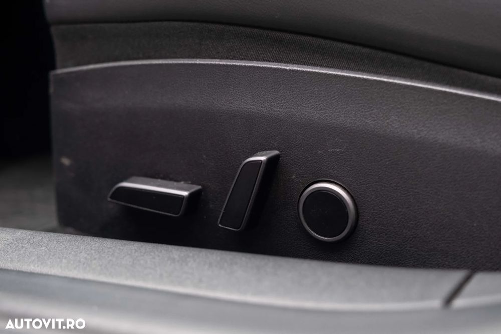 Tesla Model 3 Performance - 14