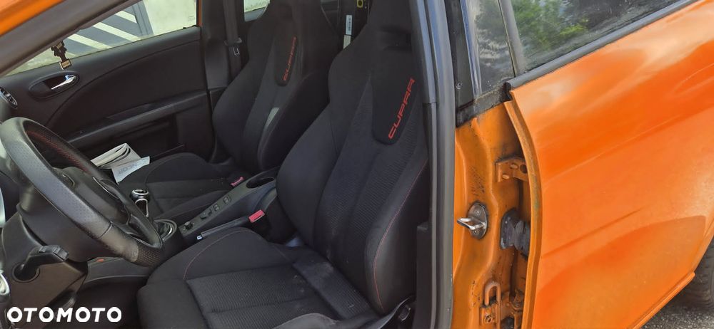 SEAT LEON II CUPRA 2,0 TSI 265KM alternator - 4