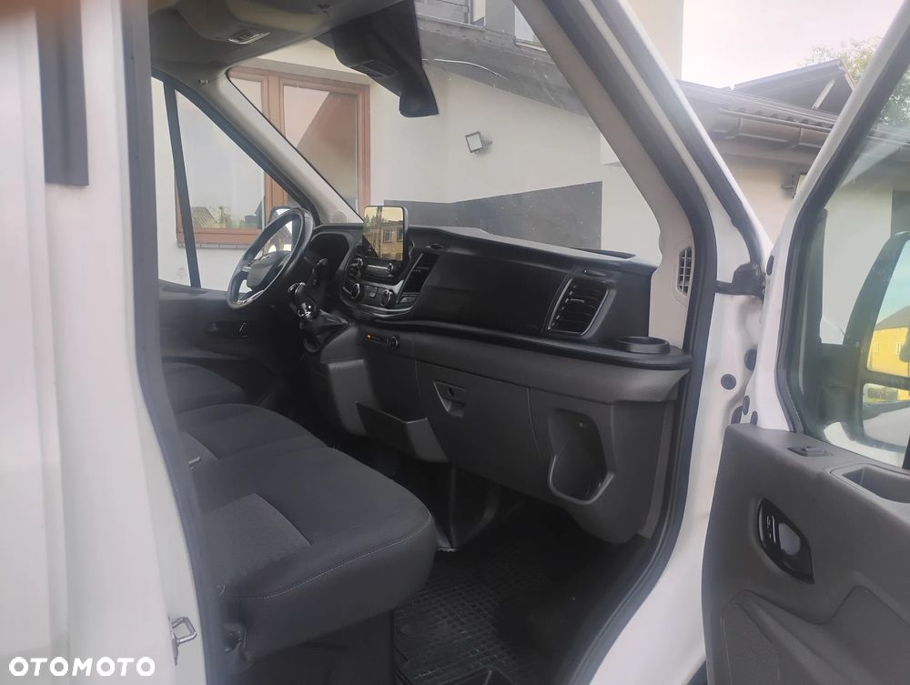 Ford TRANSIT - 11