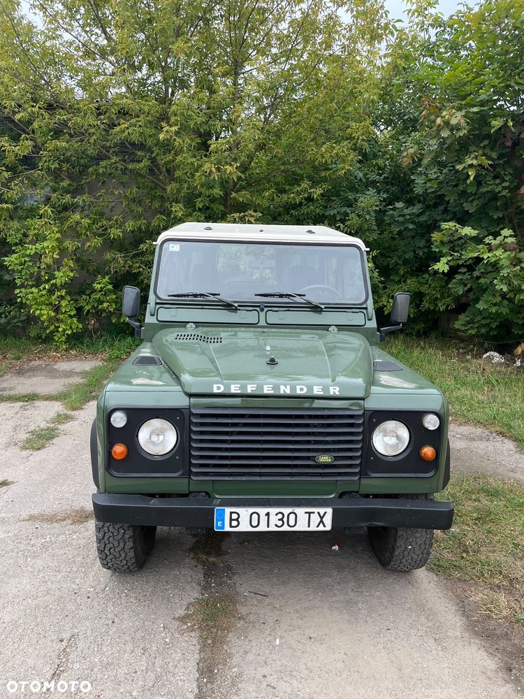 Land Rover Defender - 9
