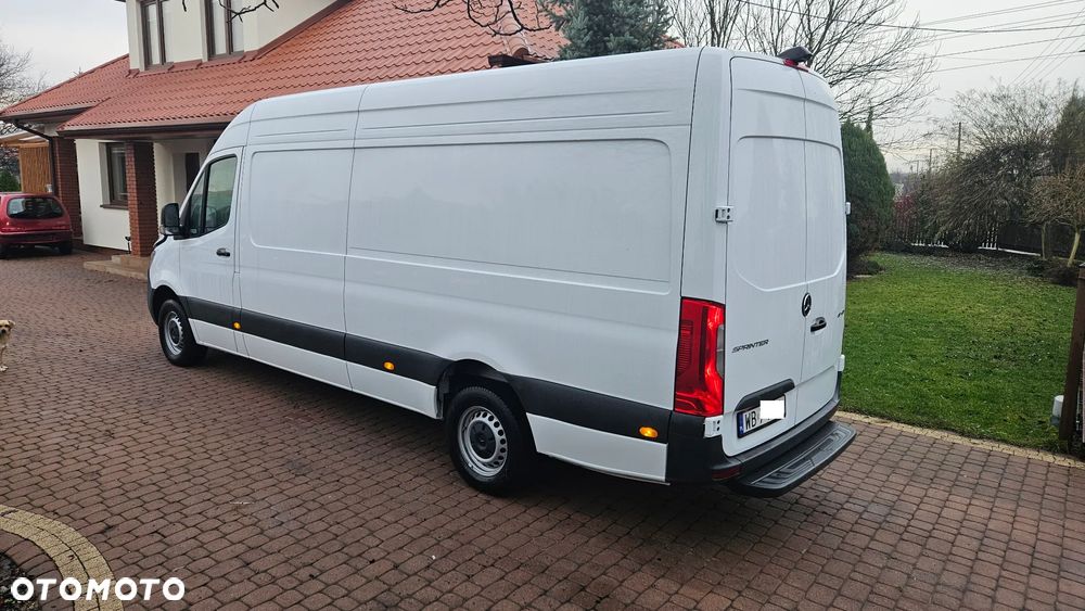 Mercedes-Benz sprinter - 12