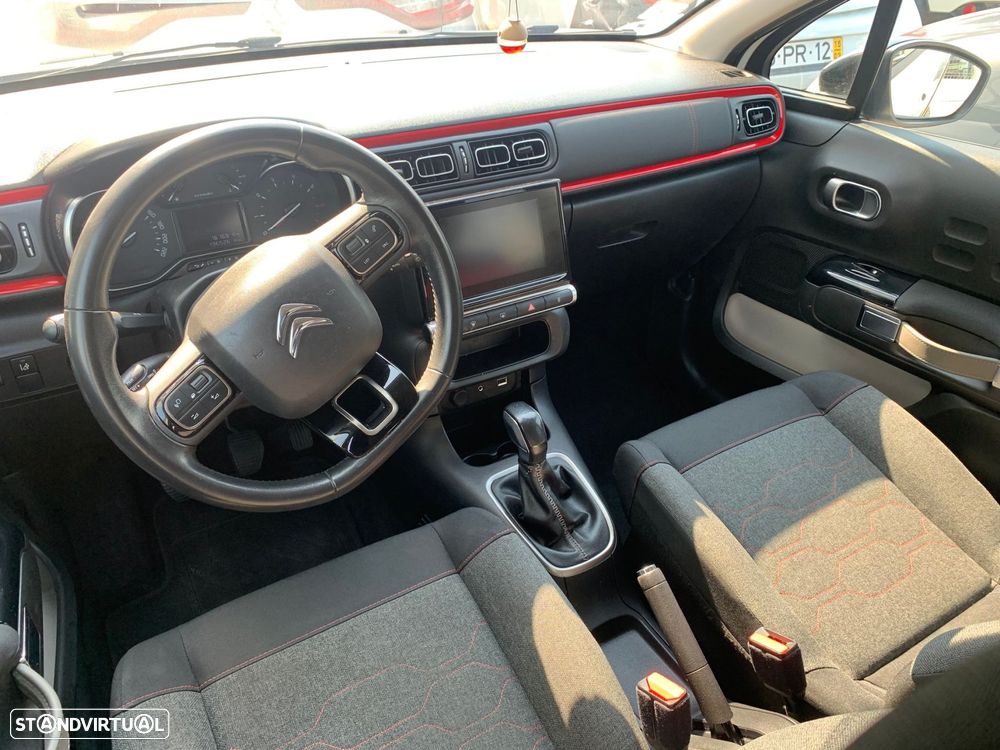 Citroën C3 1.2 PureTech Shine - 2