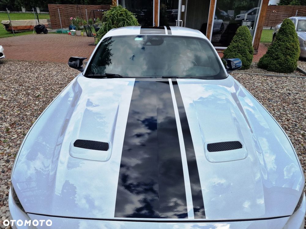 Ford Mustang 5.0 Ti-VCT V8 GT - 23
