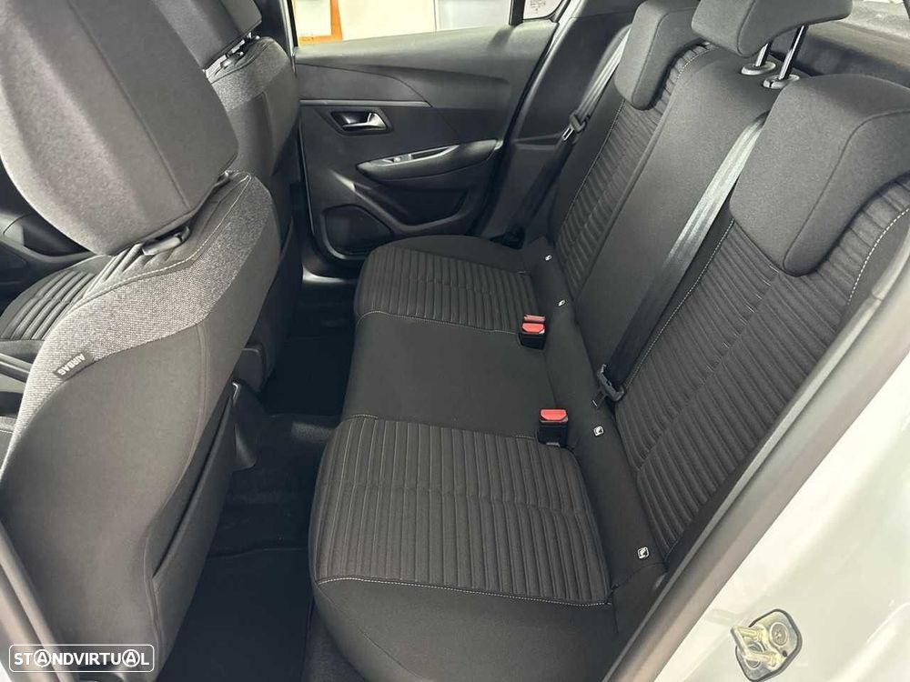 Peugeot 208 1.2 PureTech Active - 10
