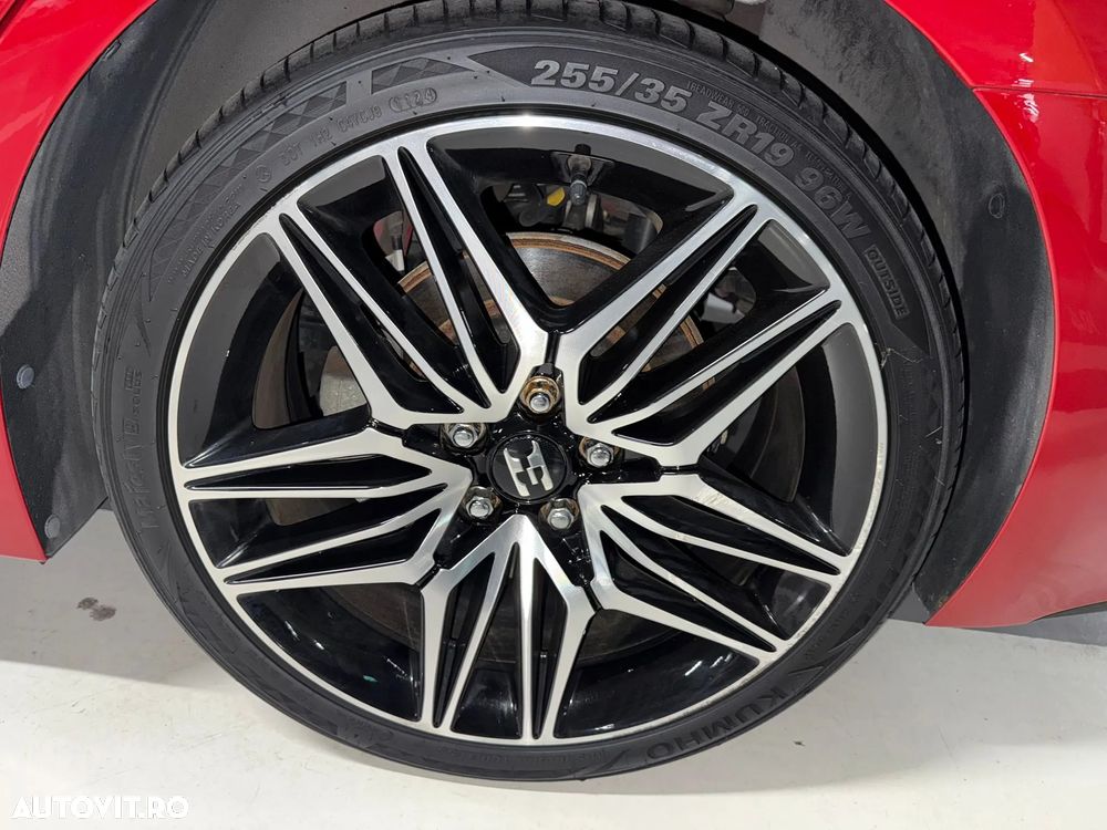 Kia Stinger 2.0 T-GDI GT Line - 8