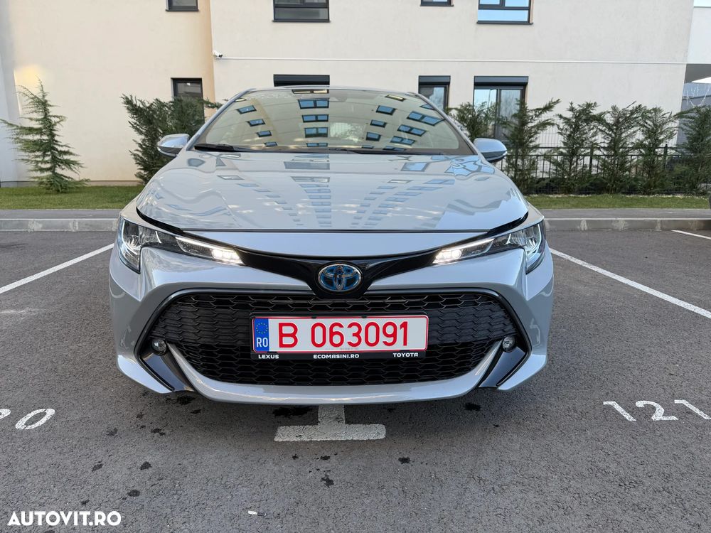 Toyota Corolla 1.8 HSD Business - 4